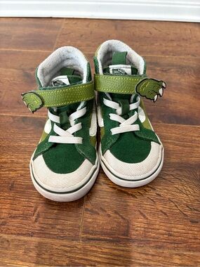 Vans Kids Green & White Dino-Claw High-Top Sneakers